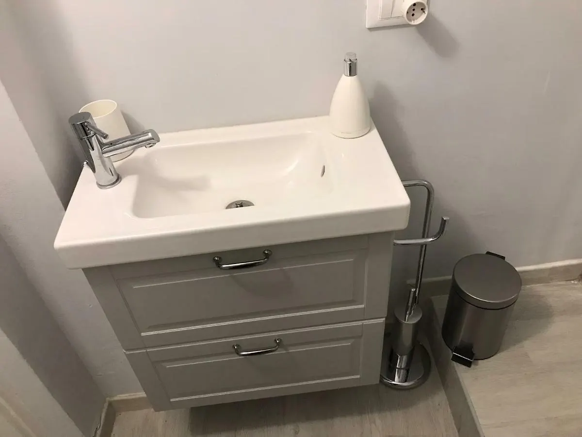 Il Nido - Cozy Studio Apartment In Santa Croce Florence